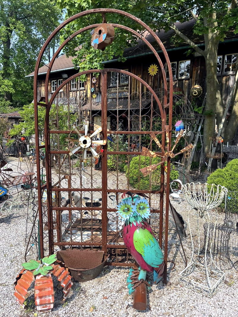 Willow Bend Antiques & Estate (Willow Bend Farm) - From Web Listing (newer photo)